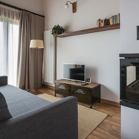 Os Feleitos Guest House Orellan ภายนอก รูปภาพ