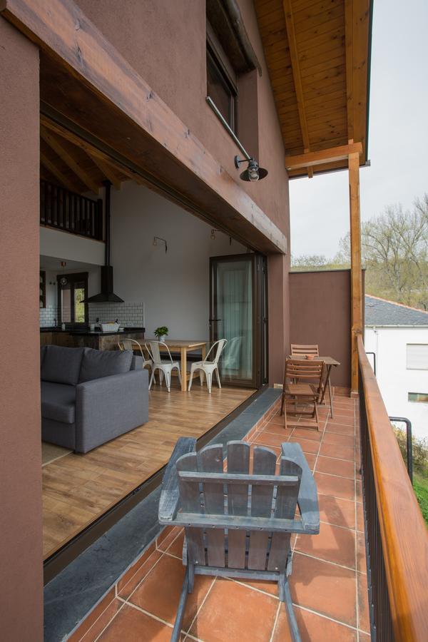 Os Feleitos Guest House Orellan ภายนอก รูปภาพ